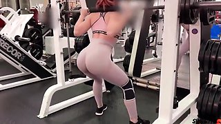 Booty Redhead Chick Enjoys Homemade Anal In Leggings