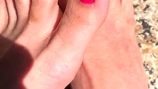Amateur Foot Fetish Girlfriend Sucks and gives a Footjob