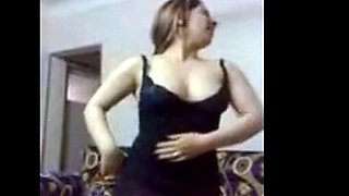 Big-Titted Arab Girl's Sexy Dance