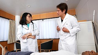 Glasses-wearing japanese babe Mio Shido gets her pussy licked