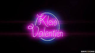 Zz Motel: Dicking The Drifter With Charles Dera, Kleio Valentien - Brazzers