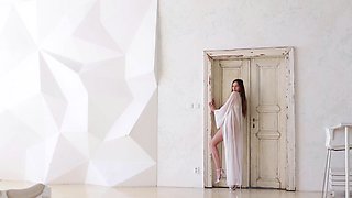 Czech natural talent reveals her pussy