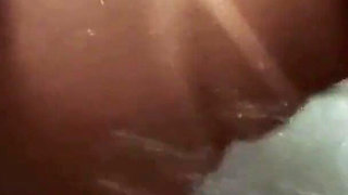Eating BBW in the Bathroom