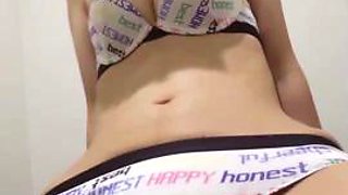 Domestic amateur pure cute cheerful and beautiful girl