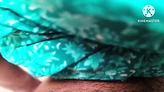 Indian Aunty Wet Pussy Fucked Fast with Monster Cock Cumshot