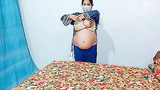 Pakistani Girl Showing Boobs Niples