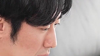 A Passionate Female College Student Becomes a Widow While Fainting