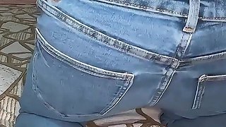 Buttcrack Jeans Farts in Bed