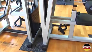 Fit Blonde Loves to Fuck in a Gym