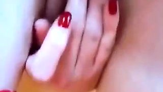 Xiuyang and related snatch going knuckle deep