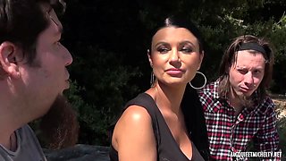 Kiara, 32 years old, our baker fucked by two guys! - Jacquie et Michel TV