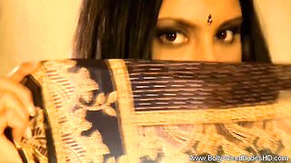Bollywood Nudes HD featuring GF's solo female porn