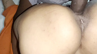 Huge big ass bhabhi seduce in floor sex by devar