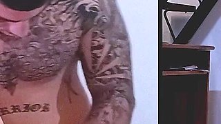 Anal to Sexy Latina While She Is Standing Watch the Gestures She Makes While a Huge Cock Enters Her Ass