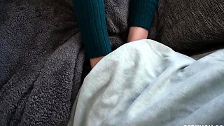 Perv Mom Lexi Luna Staying Warm With Stepmom