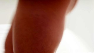 Sara Diamante's Sultry Charm Ignites Passion in Wet Heat