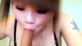 Hong Kong Amateur Hooker Gives a Blowjob