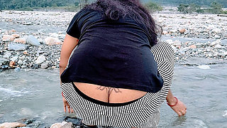 Outdoor Naked Dare and Hard Fucked in Hotel, Cummed in Her Hair