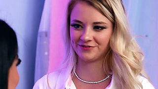 Facetime Fuck Buddies By Daughter Swap - Riley Star, Serena