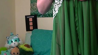 Amateur redhead masturbates then gives a blowjob