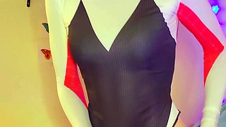 Beautiful wife masturbating show with webcam with toys