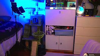 Amateur Webcam Chick Masturbates On Webcam More at