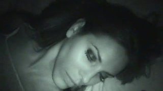 Horny guy wakes his girlfriend up to fuck her in the evening