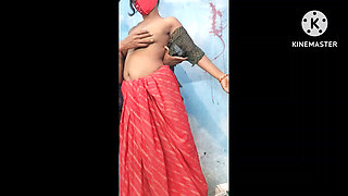 Desi bhabhi and her boyfriend sex video in bedroom