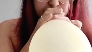 Squirt and Ride to Pop Big Crystal Balloon