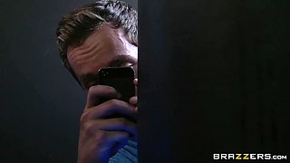 Party Down With The Puny Boy With Van Wylde, Rahyndee James, Abby Cross, Mary Jane Mayhem - Brazzers
