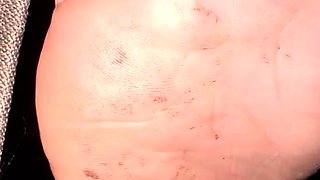 Amateur Foot Fetish Girlfriend Sucks and gives a Footjob
