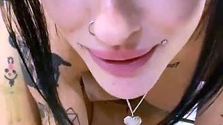 Melissa_crazy russian toilet camwhore