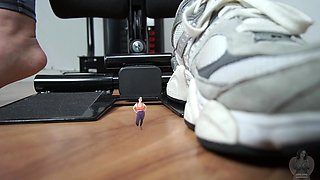 The Giantess Gym