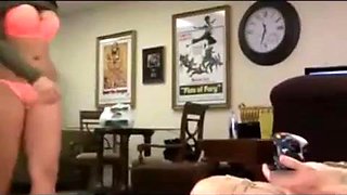 Stepsister blows stepbrother to watch tv