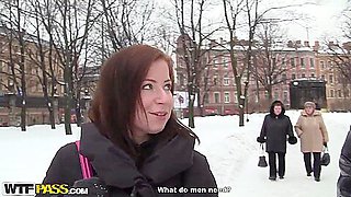 Hot redhead babe Payton getting public asshole penetration outdoors