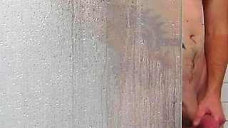 Hard shower sex - Cherry Kiss