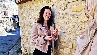 Cataleya, 28, sales assistant in Nantes! - Jacquie et Michel TV