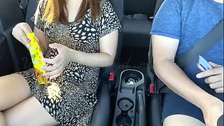 Pinay Hore gets fucked and creampied in a car by a customer