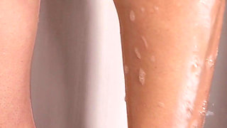 Teen Amateur Teasing Her Sexy Calves In The Shower