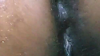 Curvy Babes with Big Booties Teasing and Bouncing