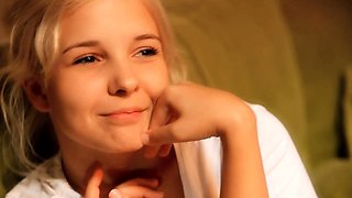 Monroe - Innocent And Charming