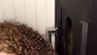 Amateur blonde girlfriend homemade blowjob and handjob
