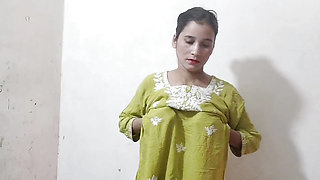 Student ko ghar me band karke jabar dasti doodh daba kar pela