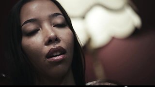 Vampire clip with dainty Lia Lin from Vampired