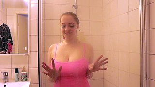 Amateur blond girl with big boobs getting fucked