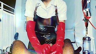 Amateur handjob POV clip that ends with a messy cumshot