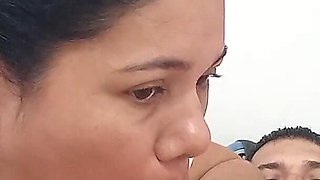 Hermosa Chica Mamadora