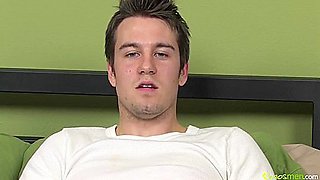 Solo: Shaved Or Not, Chazs Cumshot Impresses