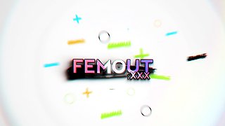 FEMOUT   The Exhibitionist