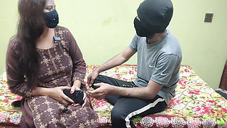 Indian Desi Bhabhi Ko Pati Ke Dost Ny Ghar Ja Ke Chod Diya Best Doggystyle Ashole Hot Sex Indian Aunty Clear Hindi Audio